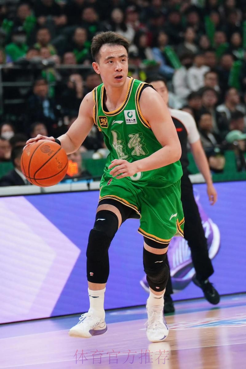 赵继伟赛季首秀惊艳 辽宁胜新疆终结连败 赵继伟赛季首秀惊艳 辽宁胜新疆终结连败