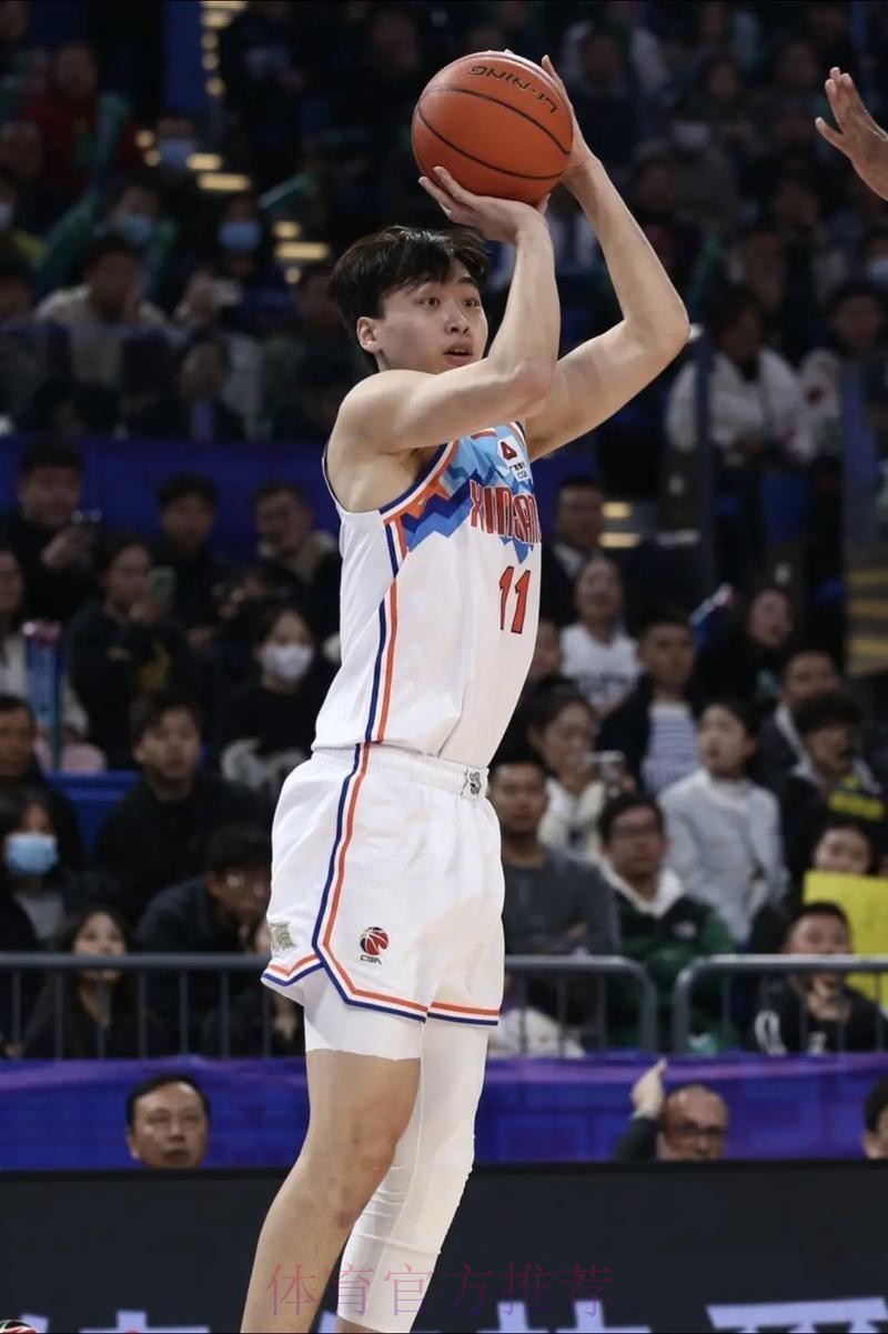 齐麟：希望通过努力训练和打球，能够争取为国出战